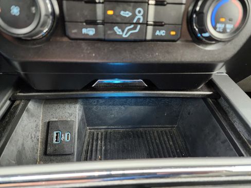 Used 2022 Ford F250 XLT w/ Black Appearance Package image 56