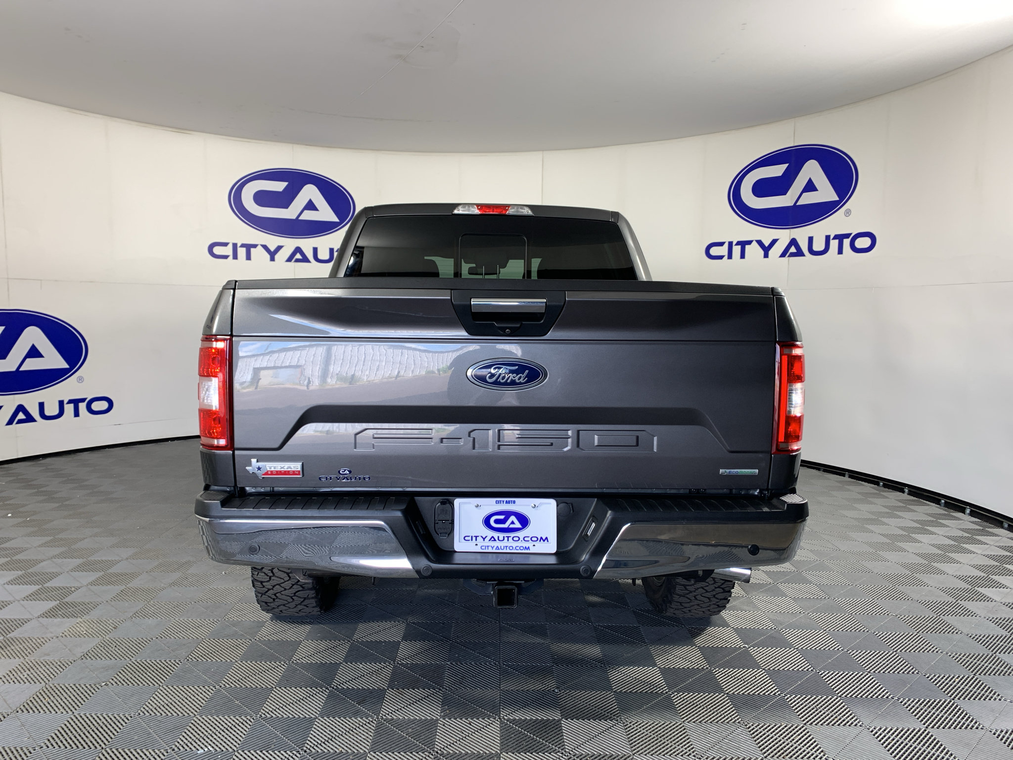 Used 2020 Ford F150 XLT w/ Equipment Group 302A Luxury AWD/4WD image 4