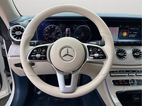 Used 2019 Mercedes-Benz E 450 Cabriolet image 23