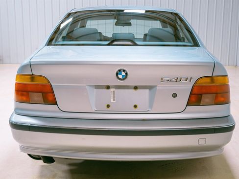 Used 1997 BMW 540i Sedan image 6