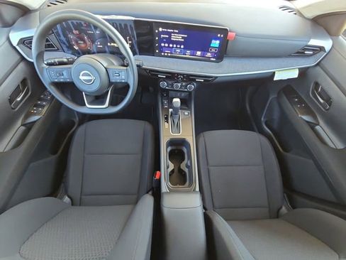 New 2026 Nissan Kicks S image 20