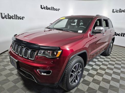 Used 2018 Jeep Grand Cherokee Limited image 3