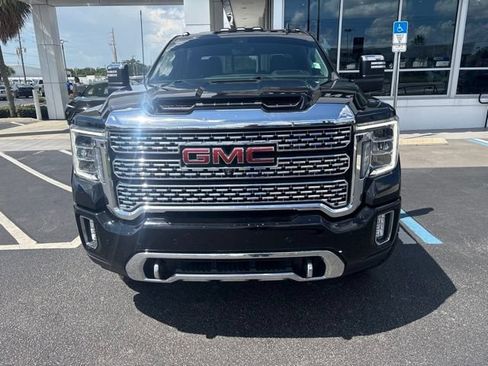 Used 2021 GMC Sierra 3500 Denali w/ Denali Ultimate Package AWD/4WD image 2