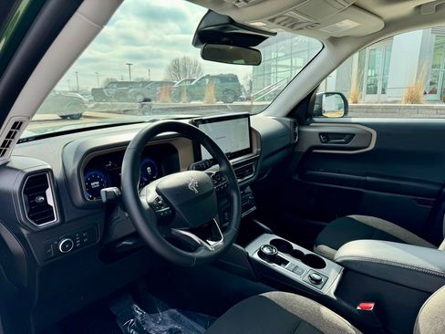 Certified 2025 Ford Bronco Sport Big Bend w/ Convenience Package image 9