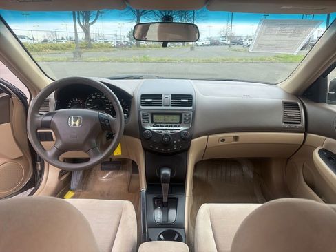 Used 2007 Honda Accord VP image 23