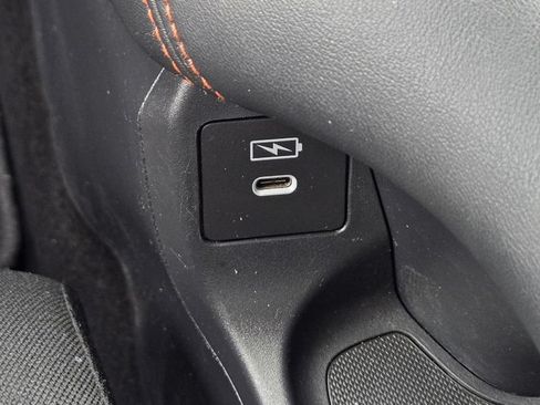 Used 2024 Honda HR-V Sport image 25