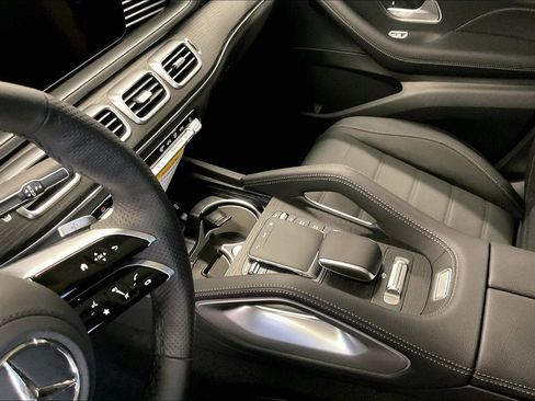New 2026 Mercedes-Benz GLS 450 4MATIC image 8