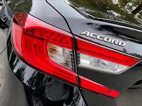 Used 2022 Honda Accord Sport image 28