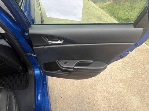 Used 2019 Honda Civic LX image 30