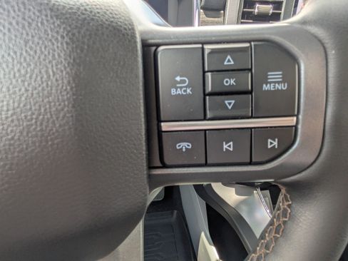 Used 2025 Ford F150 Lariat AWD/4WD image 26