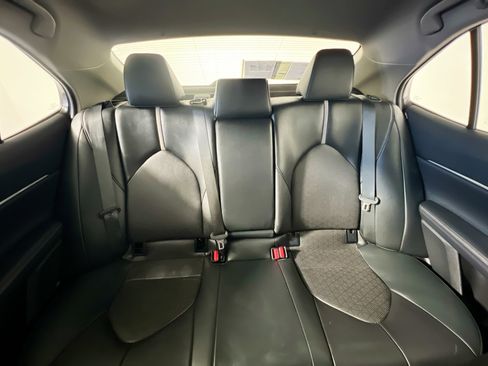 Used 2024 Toyota Camry XSE FWD image 33