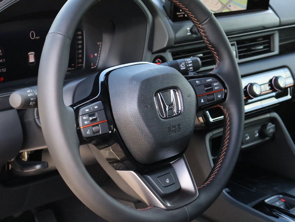 New 2026 Honda Pilot TrailSport image 19