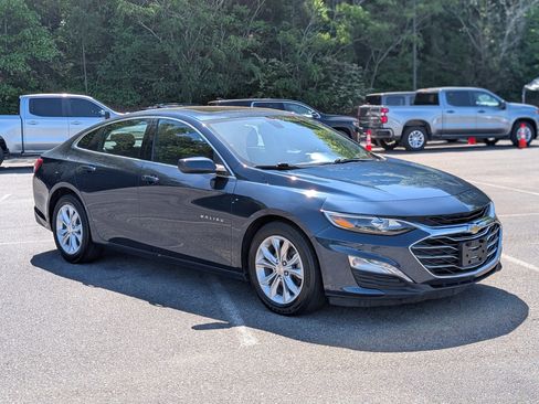 Used 2022 Chevrolet Malibu LT FWD image 11