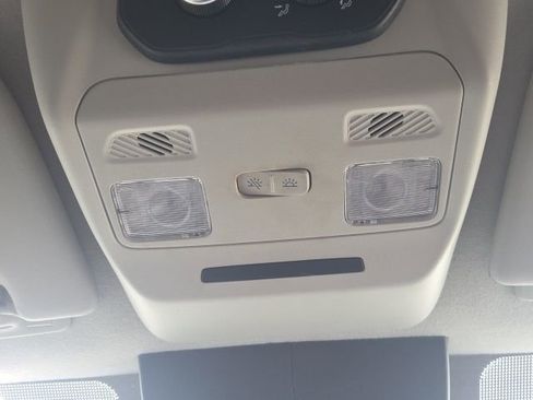 Certified 2023 Ford Transit 350 XLT image 19