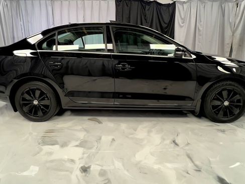 Used 2015 Volkswagen Jetta SE image 5