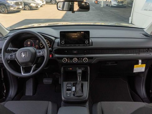 New 2026 Honda CR-V LX image 17