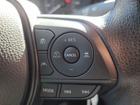 Certified 2024 Toyota Corolla LE image 28