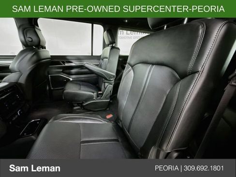 Used 2024 Jeep Wagoneer Series II w/ Premium Group I RWD image 26