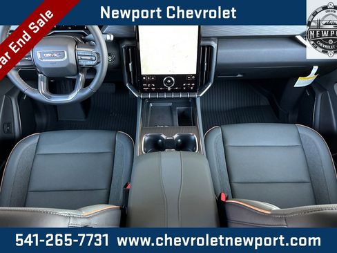 New 2026 GMC Acadia AT4 w/ LPO, Floor Liner Package image 11