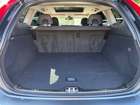 Used 2017 Volvo XC60 T6 Inscription w/ Climate Package AWD/4WD image 39