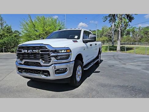New 2026 RAM 3500 Big Horn AWD/4WD image 38