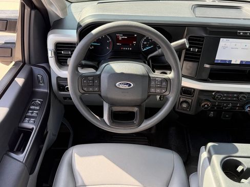 Used 2025 Ford F350 XL w/ 360-Degree Camera Package AWD/4WD image 17