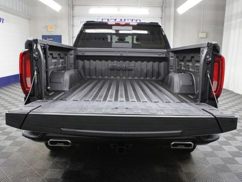 Used 2025 GMC Sierra 1500 AT4 w/ Technology Package AWD/4WD image 50