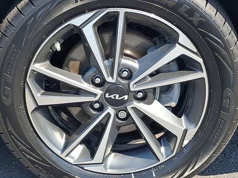 Certified 2023 Kia Forte LXS FWD image 8