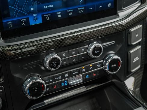 Used 2022 Ford F150 Lariat w/ Equipment Group 502A High image 72