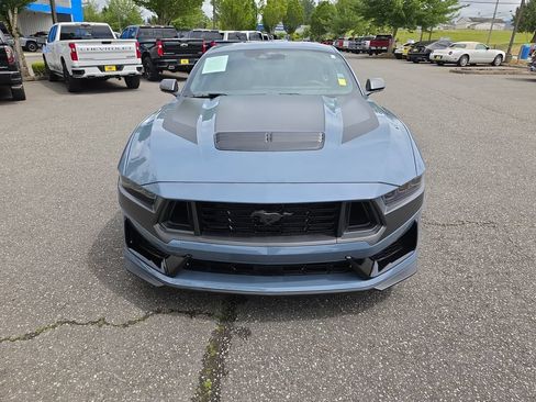 Used 2025 Ford Mustang Dark Horse RWD image 9