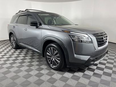 Used 2023 Nissan Pathfinder SL w/ SL Premium Package
