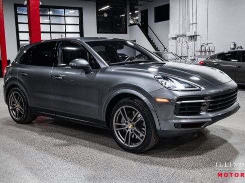 Used 2019 Porsche Cayenne S image 7