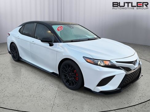 Used 2022 Toyota Camry TRD FWD image 8