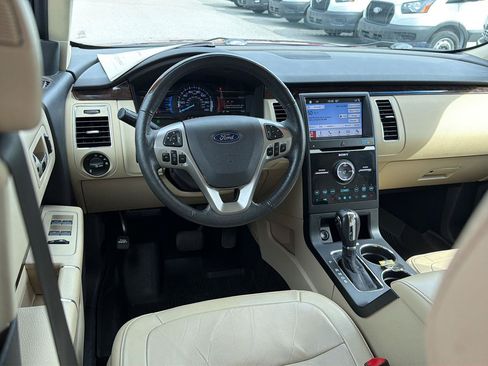 Used 2019 Ford Flex Limited w/ Equipment Group 301A FWD image 18