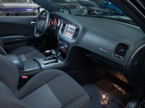 Used 2023 Dodge Charger R/T w/ Blacktop Package RWD image 30