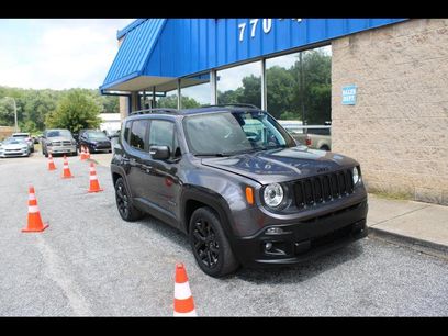 Used 2018 Jeep Renegade Altitude w/ UConnect 8.4 Nav Group