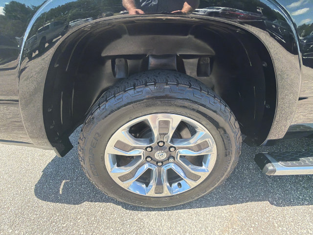 Used 2022 RAM 1500 Limited w/ Body Color Bumper Group AWD/4WD image 15