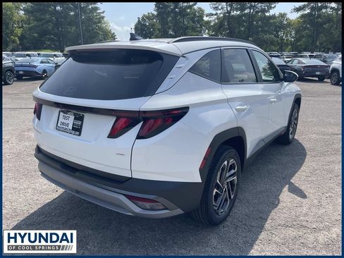 New 2026 Hyundai Tucson SEL Plus AWD/4WD image 3