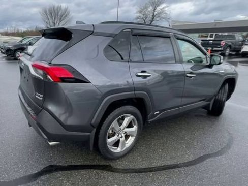 Certified 2019 Toyota RAV4 Limited w/ Carpet Mat Package AWD/4WD image 2