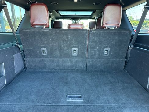 Used 2022 Ford Expedition Max Limited AWD/4WD image 17