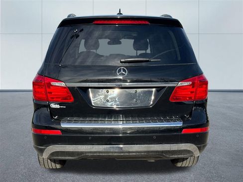 Used 2016 Mercedes-Benz GL 320 BlueTEC 4MATIC image 4