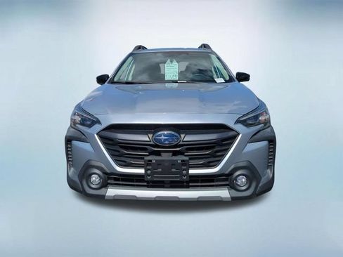 Used 2024 Subaru Outback Limited AWD/4WD image 3