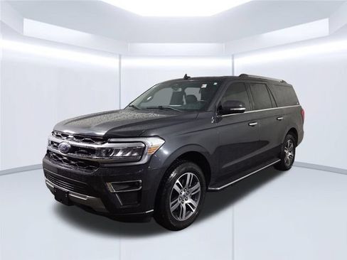 Used 2022 Ford Expedition Max Limited AWD/4WD image 2