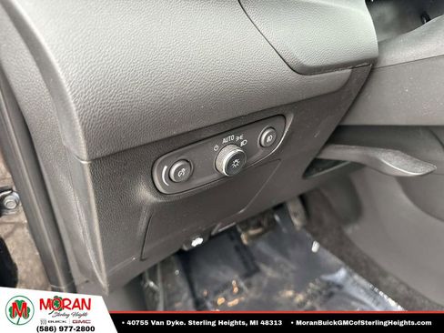 Used 2023 Buick Encore GX Select w/ Sport Touring Package FWD image 19