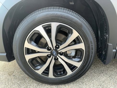 Certified 2024 Subaru Forester Limited image 21