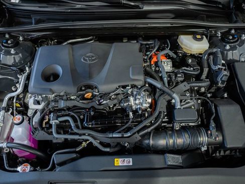 New 2026 Toyota Camry SE FWD image 16