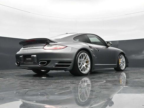 Used 2013 Porsche 911 Turbo S AWD/4WD image 42