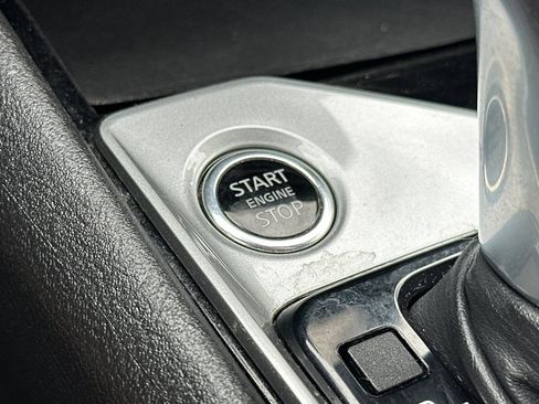 Used 2024 Nissan Altima 2.5 SV FWD image 21