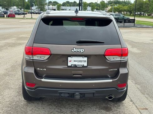 Used 2018 Jeep Grand Cherokee Limited w/ Luxury Group II AWD/4WD image 33