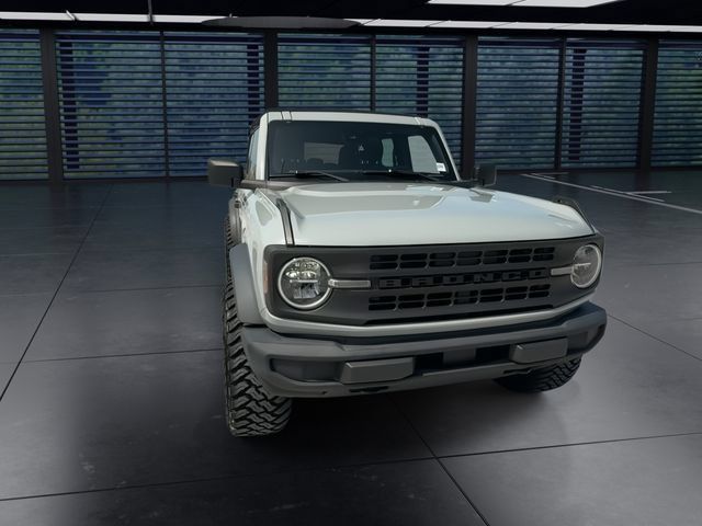 Used 2022 Ford Bronco 4-Door AWD/4WD image 3